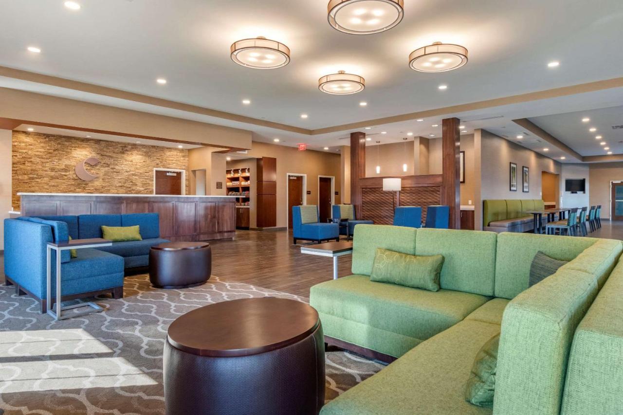 Comfort Suites Camp Hill-Harrisburg West エクステリア 写真