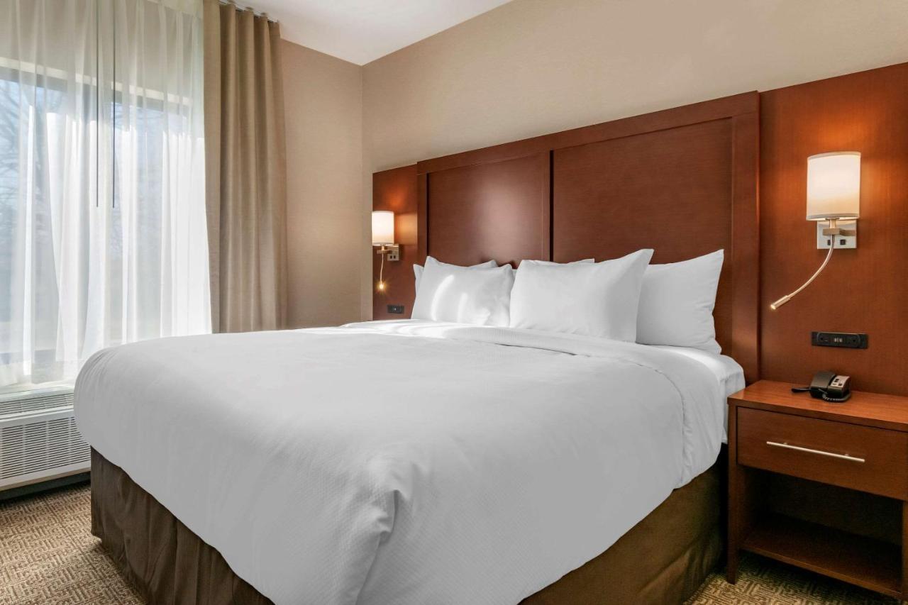 Comfort Suites Camp Hill-Harrisburg West エクステリア 写真