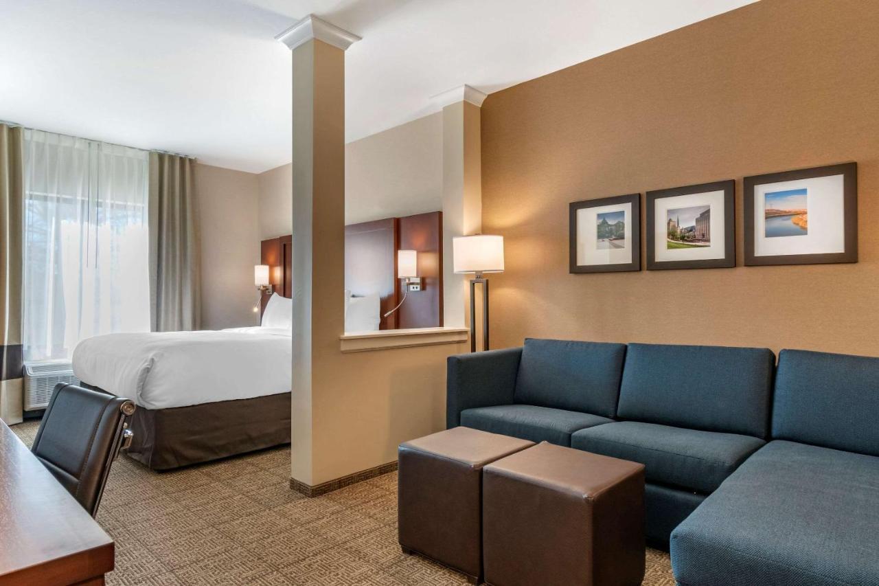 Comfort Suites Camp Hill-Harrisburg West エクステリア 写真