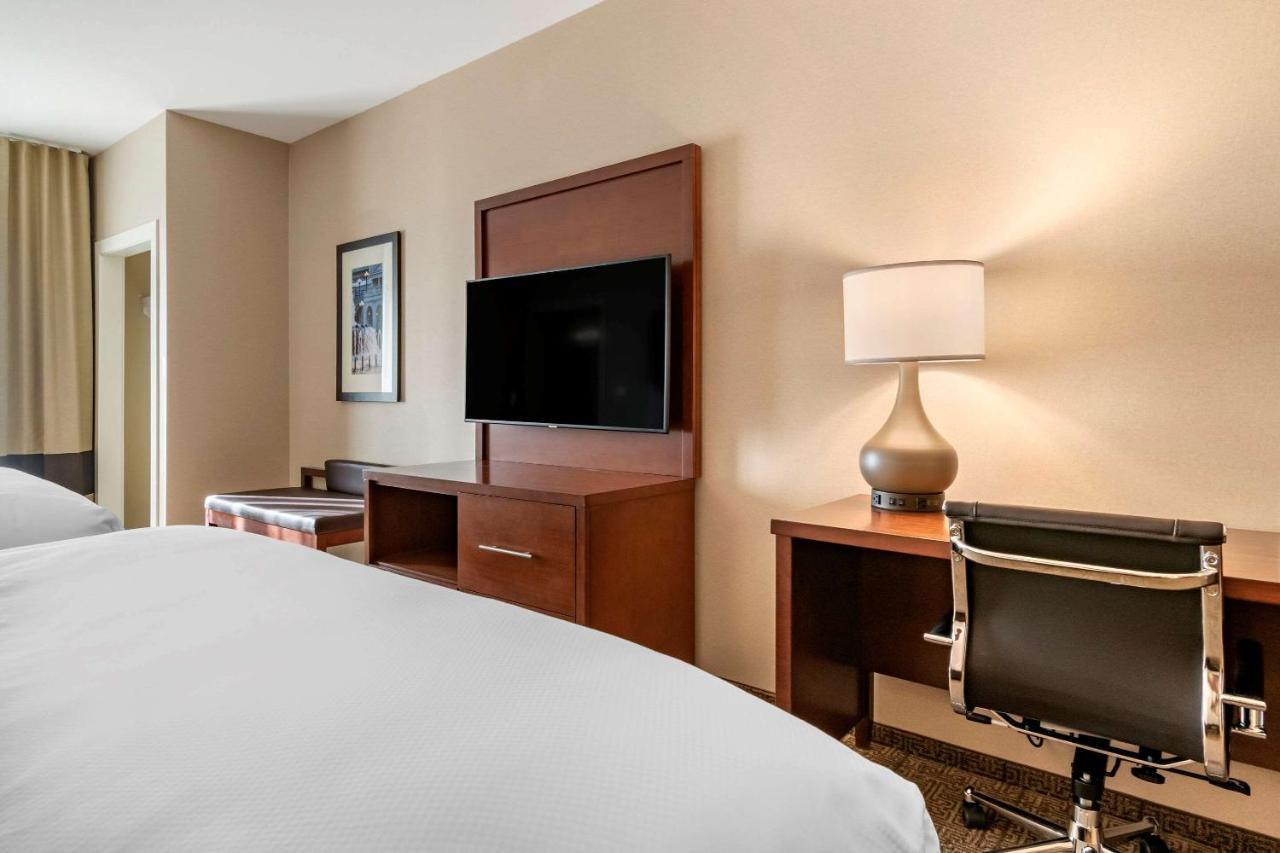 Comfort Suites Camp Hill-Harrisburg West エクステリア 写真